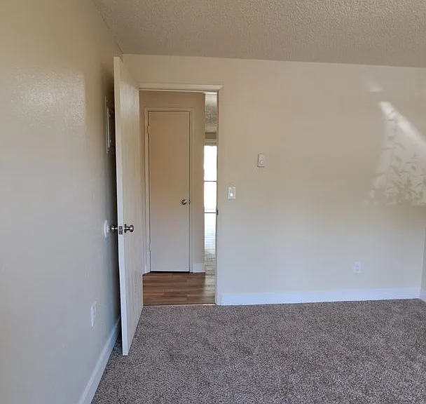 1934 Lincoln Ave SE #203 — Photo 12