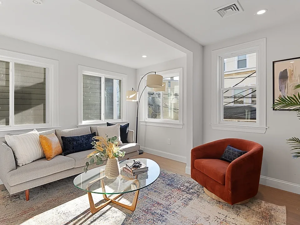 19 George St #2
