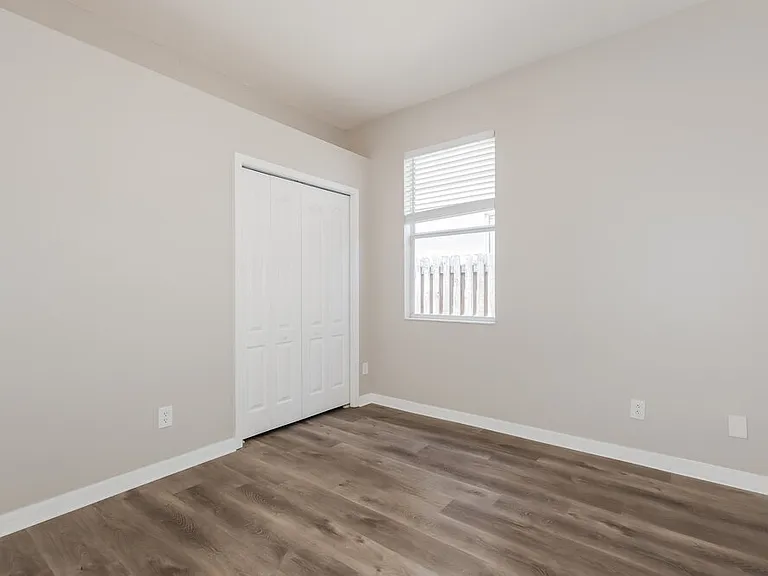 5234 Clover Mist Dr — Photo 12
