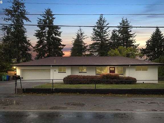 2nd image of 13949 NE San Rafael St