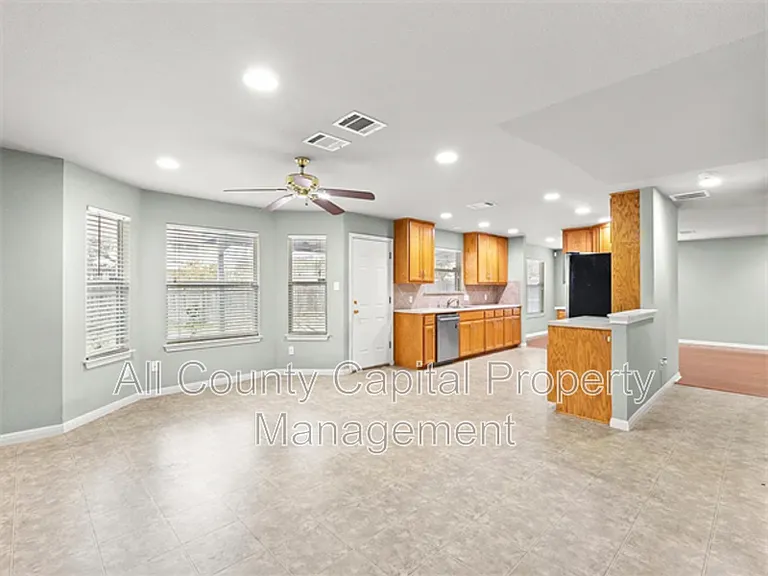 2200 N Shields Dr — Photo 14
