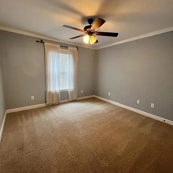 813 Dixie Dr — Photo 13