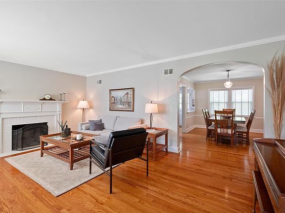 2nd image of 617 Country Club Dr