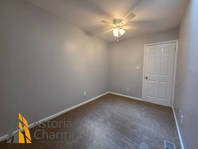 1726 Darley Ave — Photo 8