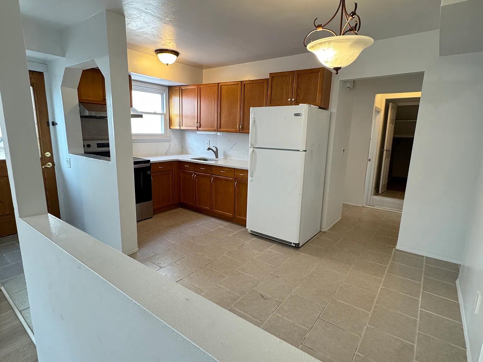 1 bed, 800 sqft, $1,800 — Photo 4