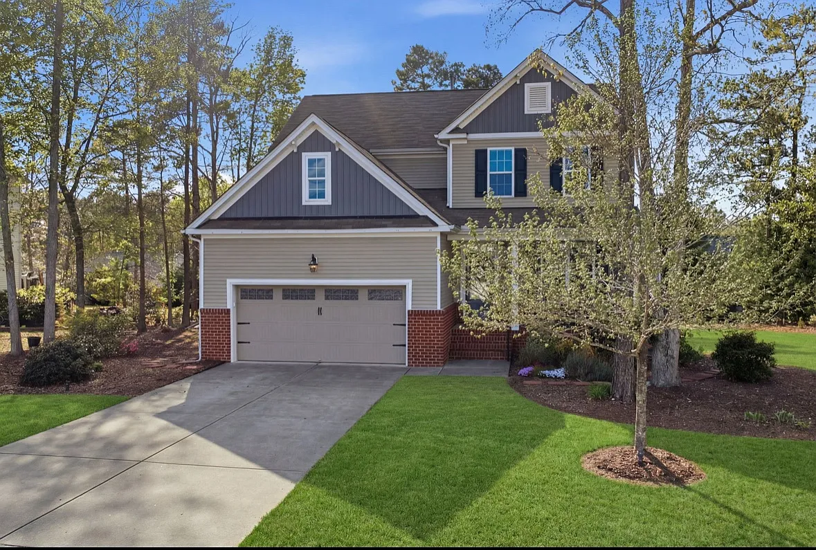 4 bed, 2650 sqft, $6,500 — Photo 1