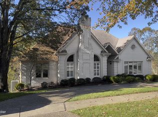 4527 Wolfcreek Pkwy, Louisville, KY 40241