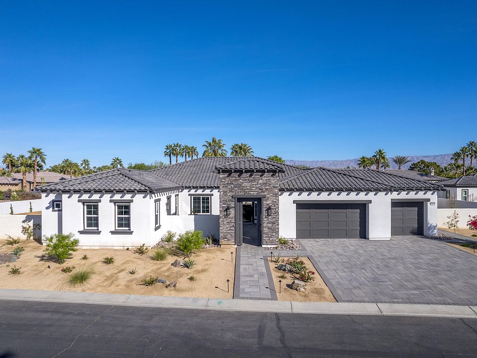 1st image of 81820 Mountain Spur Dr