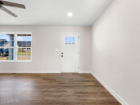 2nd image of 417 Turnberry Ct