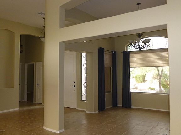 3rd image of 7919 E Saddleback Cir