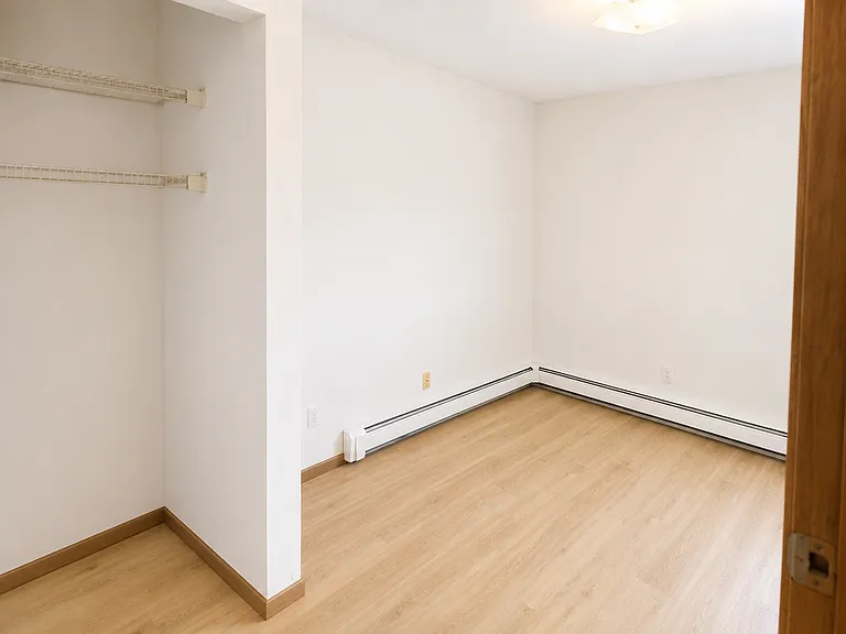 315 4th Ave S #206 — Photo 7
