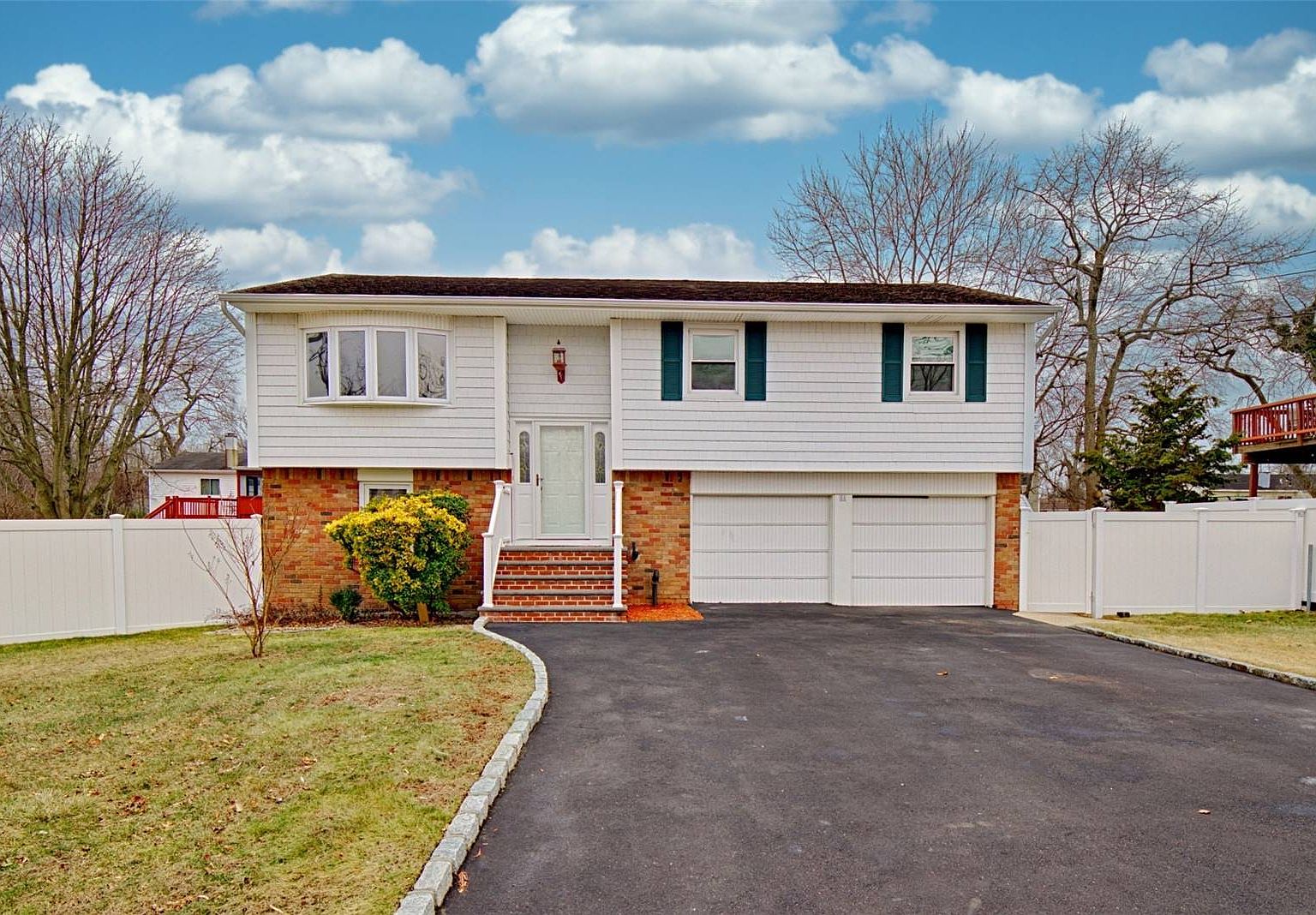 86 Henry Avenue, Babylon, NY 11702 Zillow