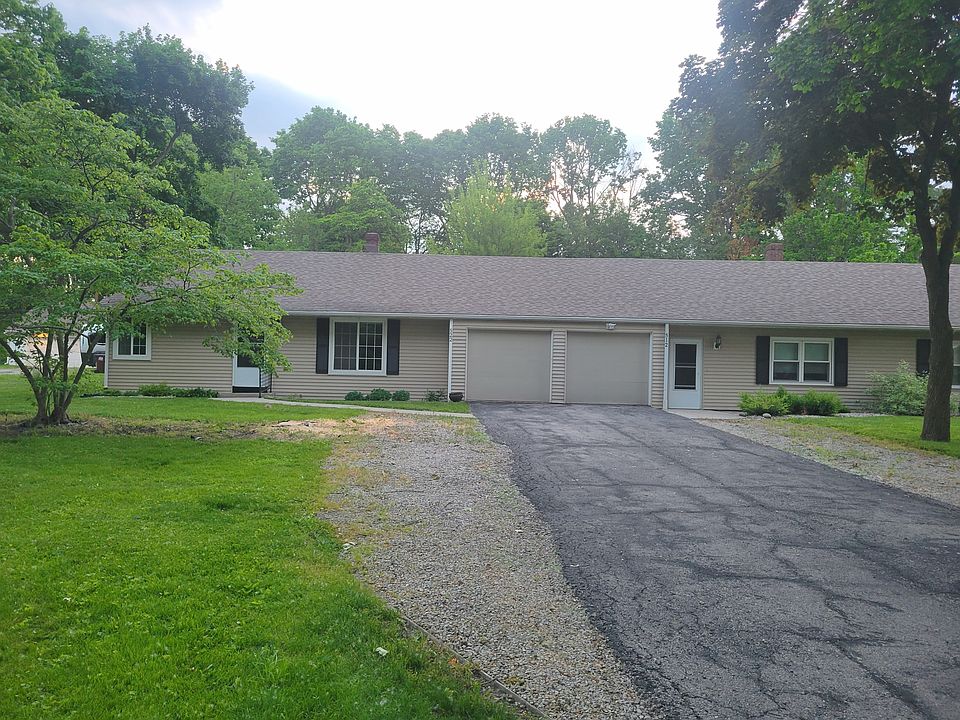 1st image of 522 S River Rd #522