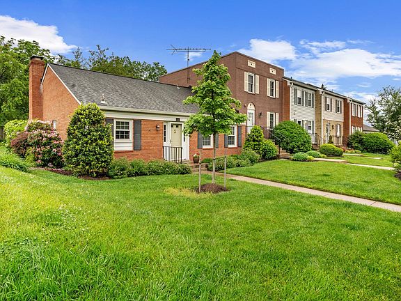 2nd image of 73 Institute Ln