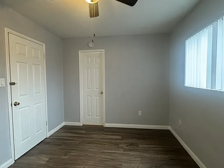 Vista Hermosa Apartments — Photo 12