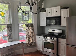 403 3rd St SE, Hickory, NC 28602