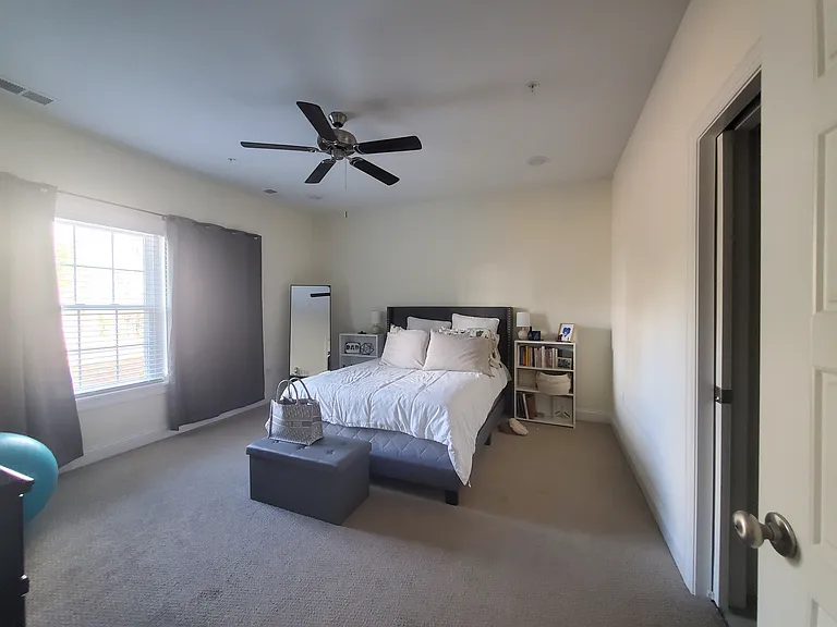 Primary suite