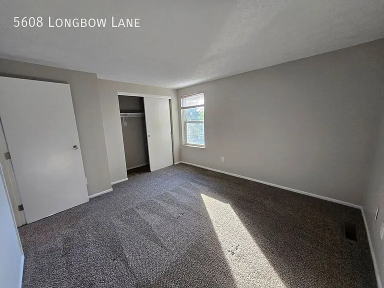 5608 Longbow Ln — Photo 16