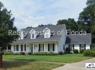2371 Inverness Dr, Pensacola, FL 32503