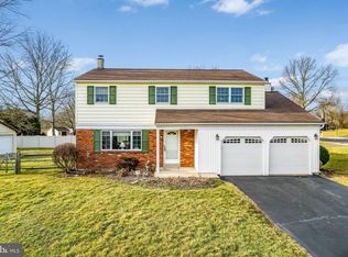 1908 Rampart Ln, Lansdale, PA 19446