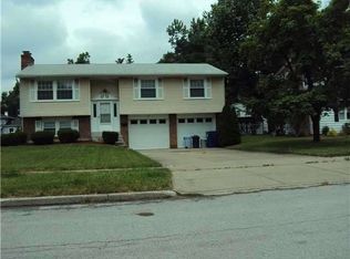 86 Old Farm Cir, Williamsville, NY