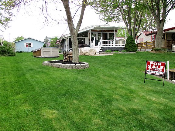 Front & side yard/garage