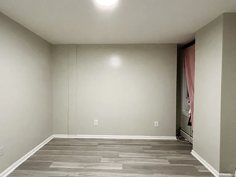 218 Bowers St #1A — Photo 3