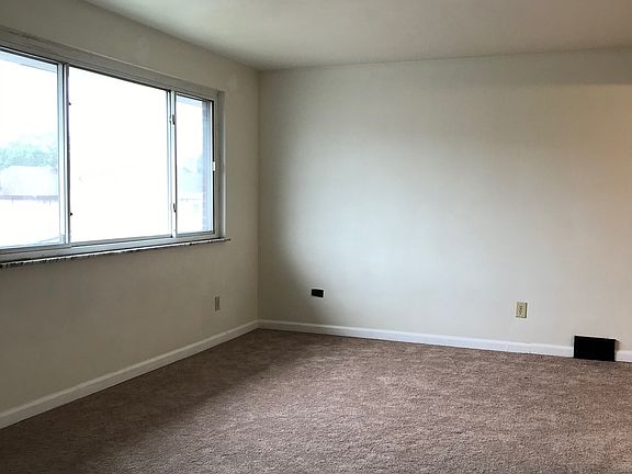 4th image of 524 Chestnut St #2