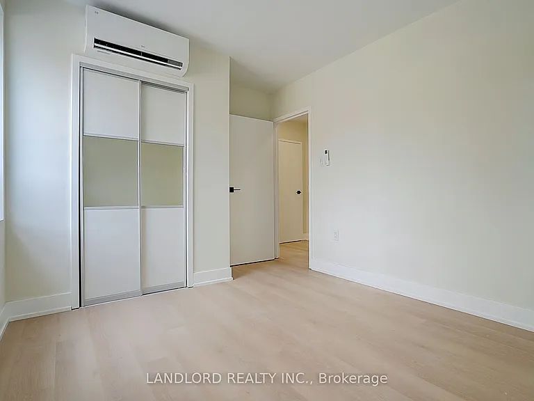 240 Durie St #201 — Photo 26