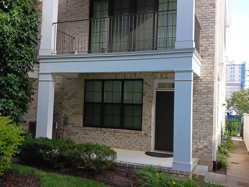 1st image of 2116C Acklen Ave