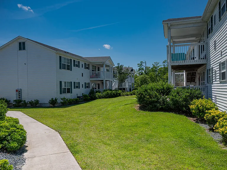 Deerbrook Apartments — Photo 26