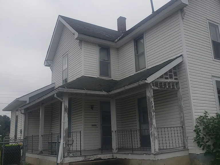 346 Wright St — Photo 6