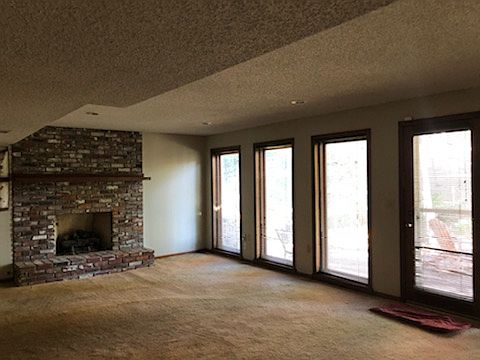 Walk-out Family Room