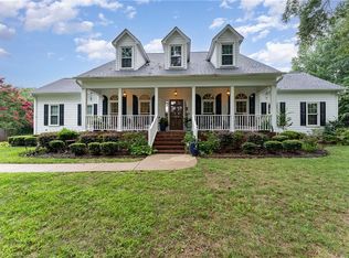 1909 Northbay Dr, Browns Summit, NC 27214