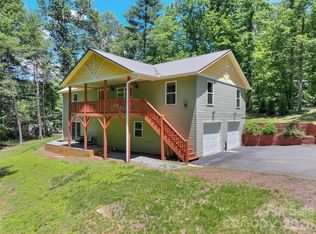 11 Tahchee Trl, Fletcher, NC 28732