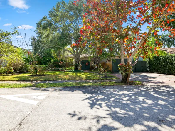 800 SE 11th Ct, Fort Lauderdale, FL 33316
