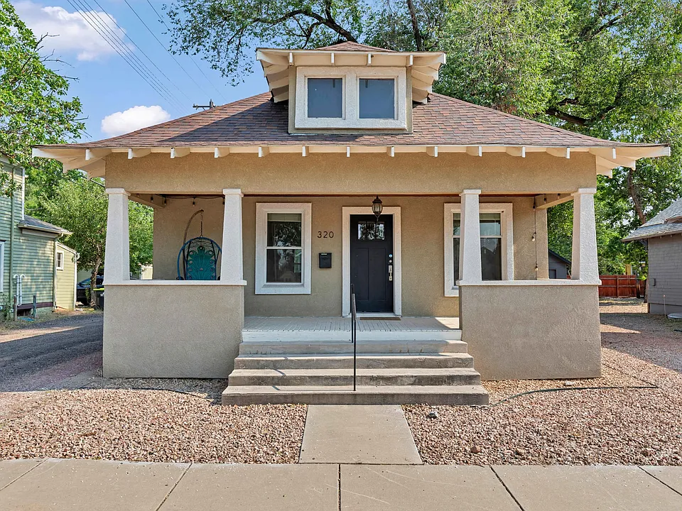 320 E Uintah St