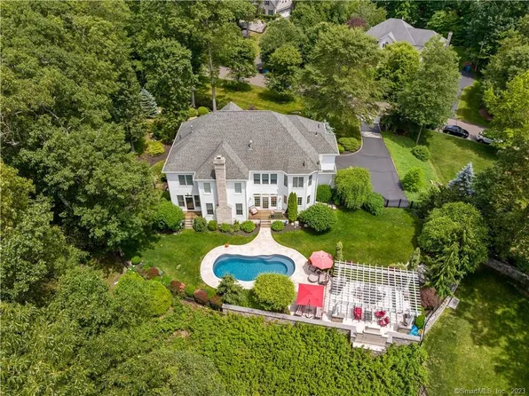 19 Beech Tree Lane, Monroe, CT 06468