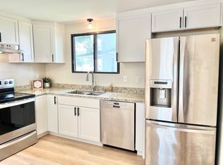 344 Laurel St APT 3, Manchester, NH 03103