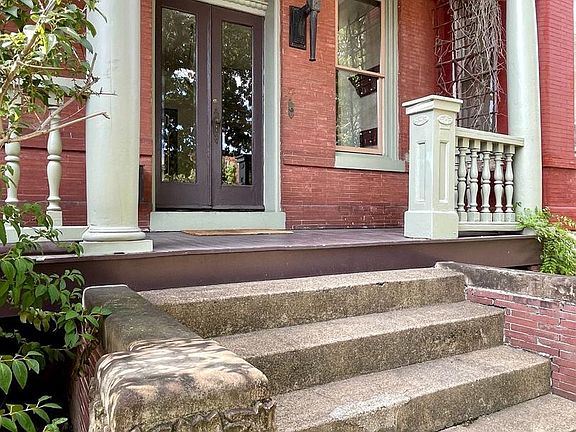 4th image of 1000 Maryland Ave NE
