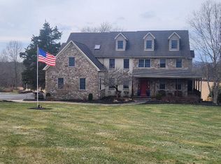 23 Red Hill Rd, Pipersville, PA 18947