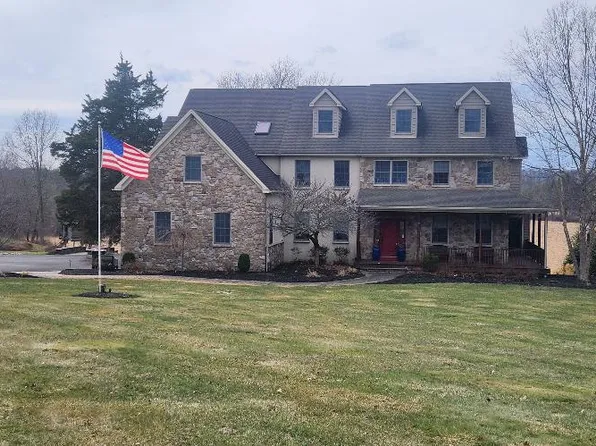 23 Red Hill Rd, Pipersville, PA 18947