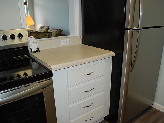 3rd image of 2552 S Federal Hwy APT 20