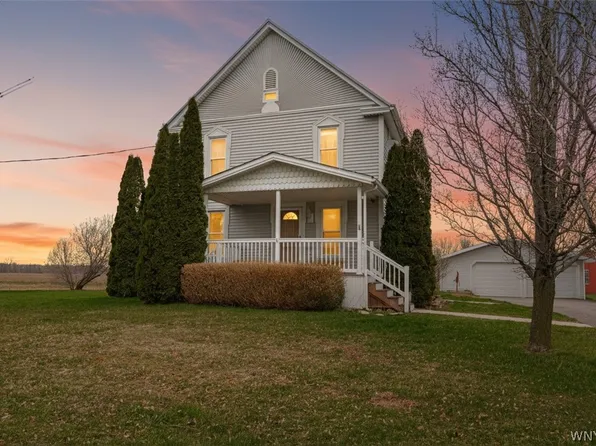 9255 Lake Rd, Barker, NY 14012