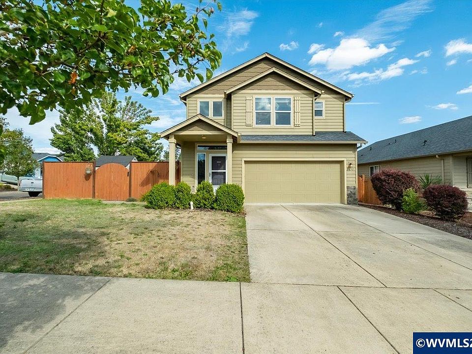 1st image of 2677 NW Kingston Way
