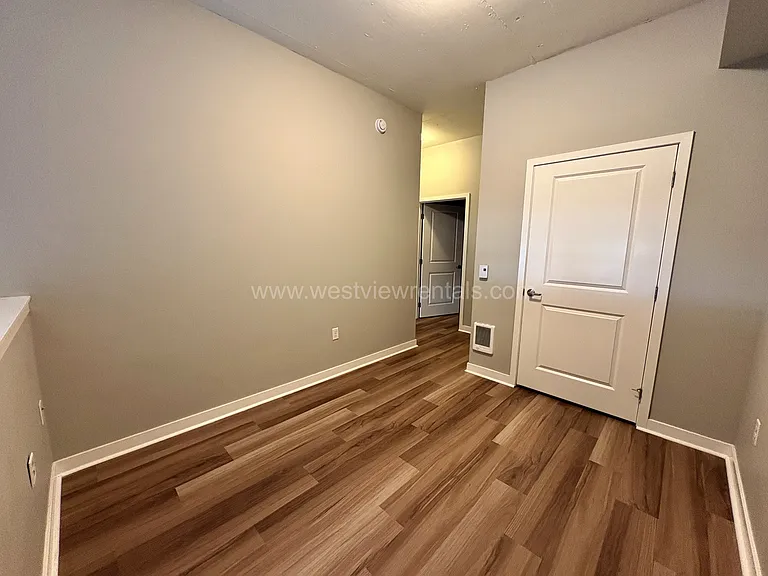 1010 Railroad Ave — Photo 258