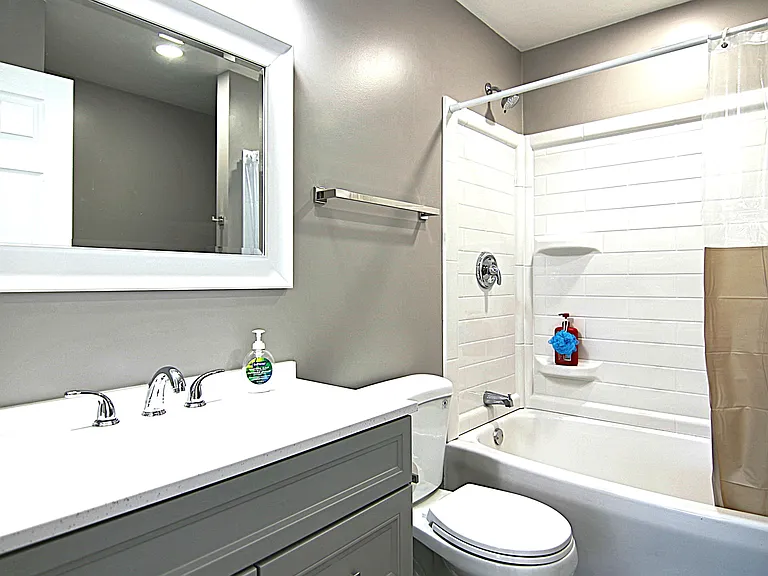 135 Springleaf Dr — Photo 11