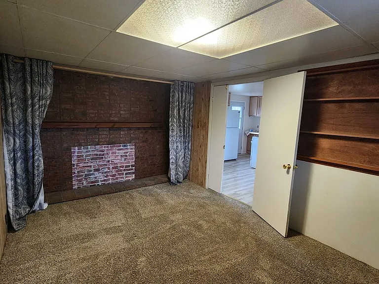 1426 Kearney Ave — Photo 8