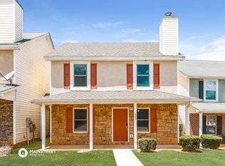 345 Crestfield Cir, Covington, GA 30016