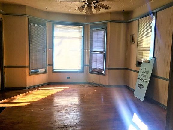 5th image of 317 Haish Blvd